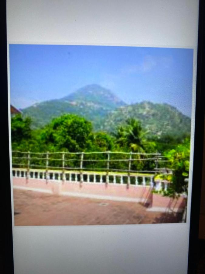 Arunachala Ramana Home Tiruvannāmalai Exteriör bild